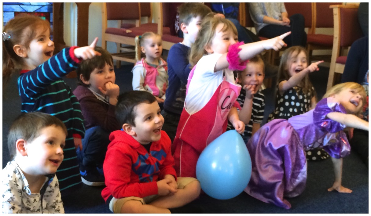 kids puppet show party