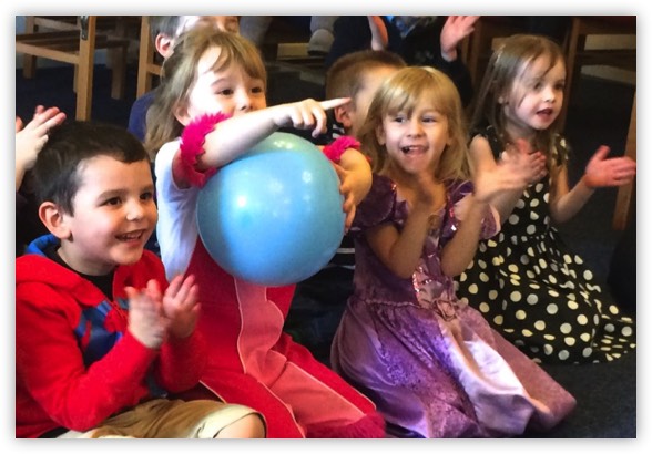 birthday party puppet show